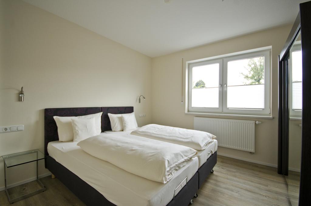 Appartements Am Kurpark Bad Windsheim Quarto foto