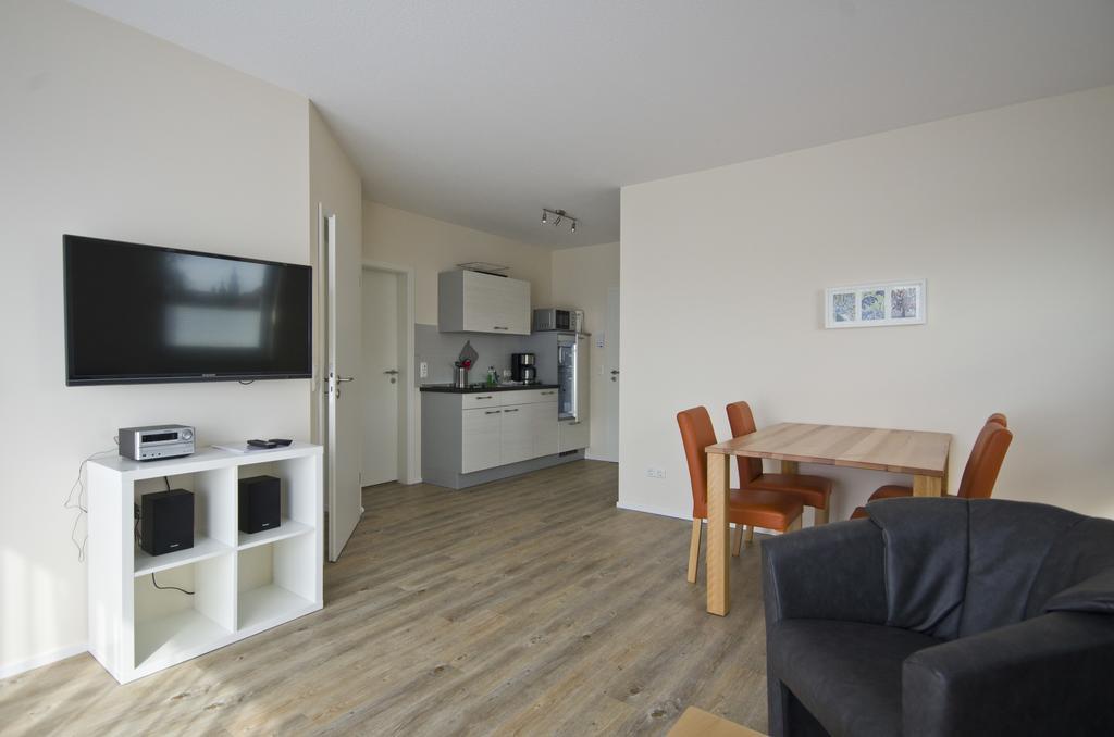 Appartements Am Kurpark Bad Windsheim Quarto foto